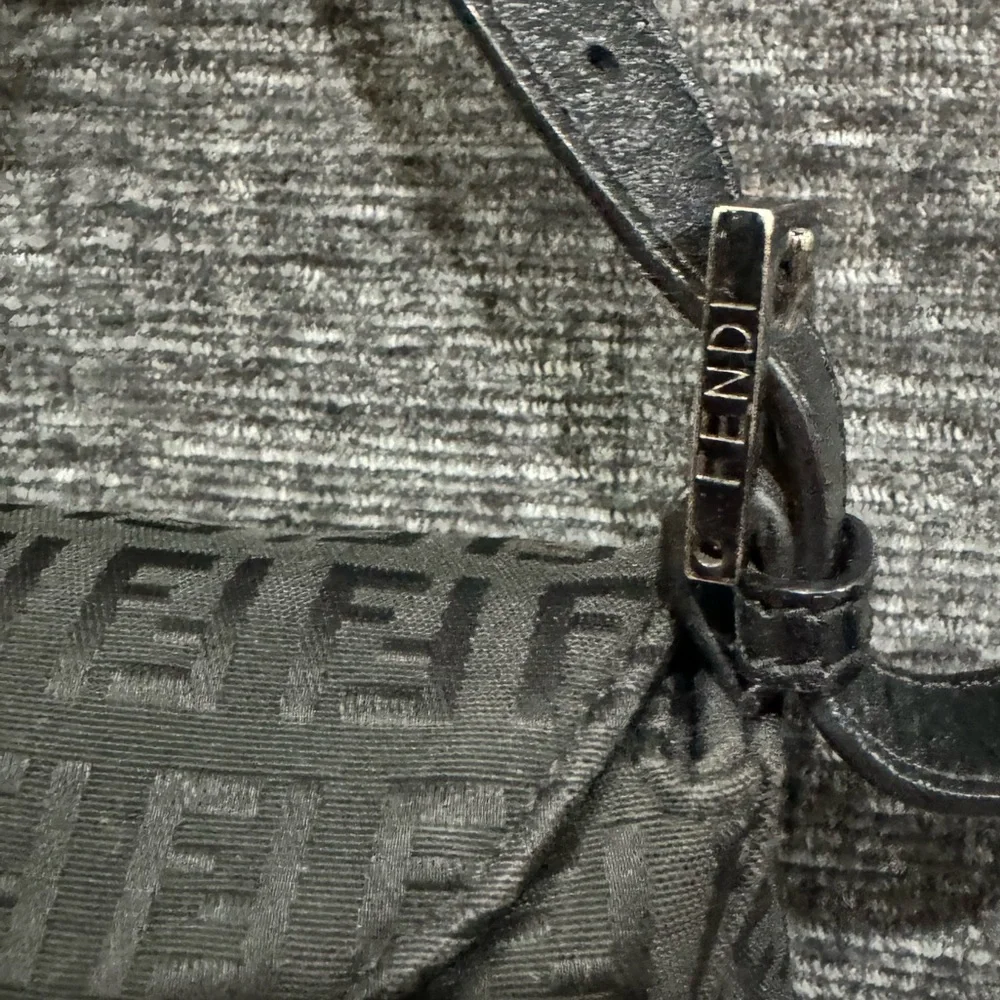 Authentic Vintage Fendi Shoulder bag Y2K - Picture 5 of 13